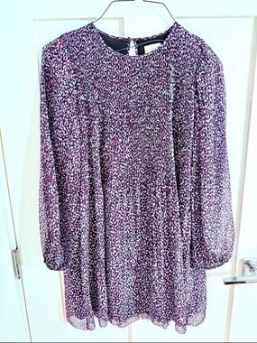 Aritzia Long-Sleeve Shift Dress